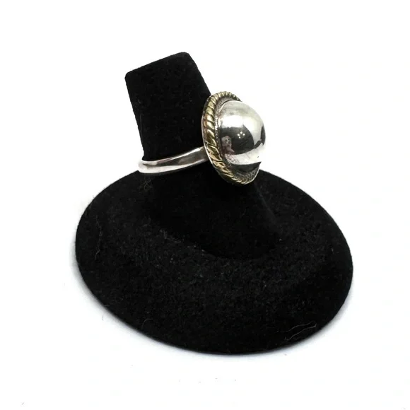 Vintage Taxco ATON Sterling Silver Two-Tone Dome Ring with Rope Edge Size 6 1/2 - Picture 3 of 16